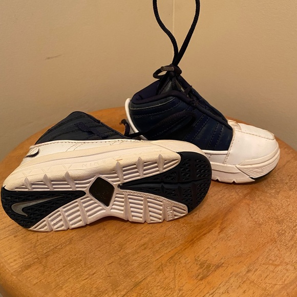 Nike LeBron 3 - Picture 5 of 5